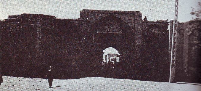 سردر قلعه ورودی سلطان آباد